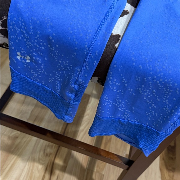 Under Armour Teal Blue Workout Ensemble Gray Capri Ankle Leggings Hoodie - Picture 5 of 11